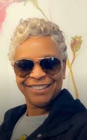 Lori Seefeld's Instagram, Twitter & Facebook