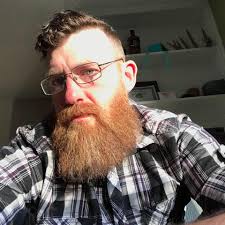 Why are bluegill fingerlings not growing in a Wisconsin pond?