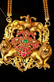 Gorgeous Antique Jewelry More Than 100 Years Old Heritage Jewellery Temple Jewellery Antique Pendant