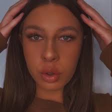 Sara Lomas (saralomas)