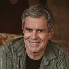 Johnny Batchelor Yoga (@johnnybatcheloryoga) • Instagram photos and videos