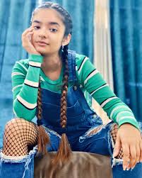 Ooh I M Blinded By The Lights No I Can T Sleep Until I Feel Your Touch Stylish Girl Images Hottest Photos Celebrity Fashion Looks