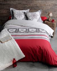 Disponible en taille 220 x 240 cm. Parure De Lit Qualite Superieure Esprit Chalet Romantique Rouge 260x240 Housse De Couette 2 Taies 65x65 100 Coton Helsinki Linge De Lit Pier Import