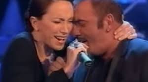 Laura Valente moglie di Mango video: insieme a Sanremo