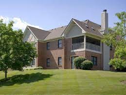 Overlook's renovated apartments and townhomes are equipped with all the modern luxuries of upscale living. The Overlook At St Thomas Louisville Ky 40241 Furnished Apartments