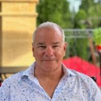 David Mcbain's Instagram, Twitter & Facebook