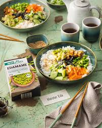 Rewe On Instagram Hurra Hurra Die Sushi Bowl Ist Da Noch Ist Kein Meister Vom Himmel Gefallen Aber Dank Diesem Reze In 2020 Edamame Lebensmittel Essen Sushi