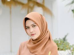 Hal tersebut diungkapkan keduanya lewat unggahan cerita instagram henny. 2fyebajc7xmjym