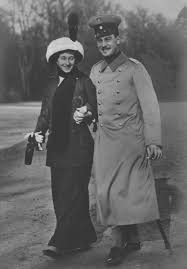 Princess hermine reuss of greiz (german: Marina Amaral On Twitter He Didn T Die Alone For His Second Wife Princess Hermine Reuss Of Greiz Who Was Twenty Eight Years His Junior Was By His Side When He Passed When Wilhelm