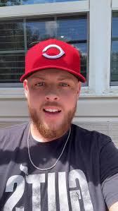 DYLAN HINSON (@dylanhinson) • Instagram photos and videos