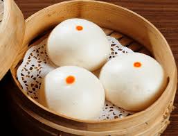 Kudapan hangat bakpao sering kita jumpai di pinggir jalan. 19 Makanan Khas Taiwan Yang Masih Bercitarasa Oriental
