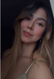 Katherine Arias Gonzalez (@arias.katherine)