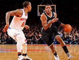 Everything you need to know about the matchup between the knicks and nets. New Rivalry Lives Up To Hype As Ny Knicks Brooklyn Nets Split Series Cbs New York