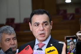 Lea Giménez pide permiso, en medio de rumores de su ida a EE.UU. para ser  embajadora de Paraguay