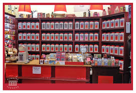 0800 55 66 40 506. Demmers Teehaus OferÄƒ Spre Vanzare Unul Dintre Magazinele Din Centrul BucureÈ™tiului