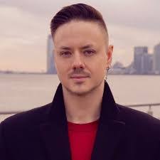 Jason Markowitz's Instagram, Twitter & Facebook