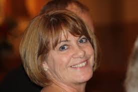 Robin Berens's Instagram, Twitter & Facebook