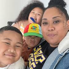 Where can i buy this T-Shirt? 😍 “Don't be elo” 😂😂😂