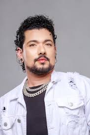 Vidéos de Allan Dias (@allandias.cantor) avec Teddy Swims Lose Control Sped  Up