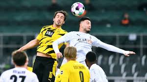 Der in dortmund für titelfeiern übliche autokorso über die kultstätte borsigplatz fiel aus coronagründen ohnehin aus. Dfb Pokal Dortmund Trifft Auf Gladbach Im Viertelfinale Sport Sz De