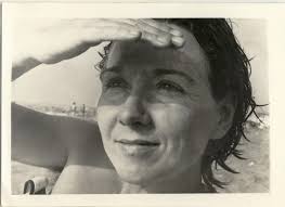 ✨ Trilingual Poetry Reading ✨ As part of the 6th COMO UN LUGAR Latin  American Poetry Festival, we'll host a collective trilingual reading  celebrating Anna Gréki (Algeria, 1931–1966) — revolutionary poet, teacher,