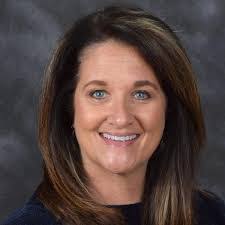 Kelli Dickson's Instagram, Twitter & Facebook