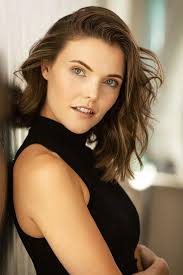 Latest shots from @FranklinAndBailey Super, super happy with these :)  #franklinandbailey #headshots #musicaltheatre #singer #dancer #actress