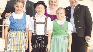 German dishes are on the menu at haus des gastes in wallgau. Bayerische Kuche Mit Kroatischem Charme Garmisch Partenkirchen