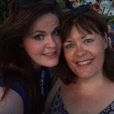 Diane Hampson's Instagram, Twitter & Facebook