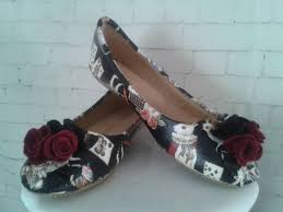 Black Alice In Wonderland Shoes Alice In Wonderland Shoes Black Shoes Wedding Shoes Low Heel Etsy Black Shoes Alice In Wonderland Shoes Black Wedding Shoes