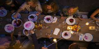 Wedding Etiquette 101 Who To Invite To Your Rehearsal