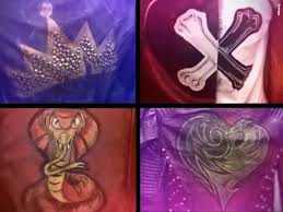 Unos Pines Dedicada A La Pelicula De Disney Channel Descendientes Evie Descendants Decendants Descendants