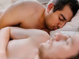 Photographer Jake Naughton's Series Challenges Cliches about Love