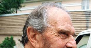 George blake, who has died 98, was the single most notorious soviet agent inside britain's secret intelligence service (mi6). Axgwv9paha90cm
