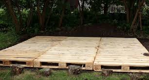 Terrasse Aus Paletten Bauen Oder Stylisch Edel Terrasse Aus Paletten Hinterhof Terrassen Designs Garten Unterstand