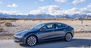 tesla s model 3 finally goes on sale in the uk engadget new tesla model x 2018 review 2020 car magazine tesla model s and m tesla model tesla tesla model x
