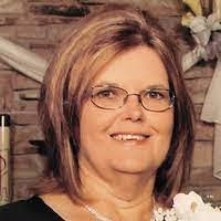 Karen Panzer's Instagram, Twitter & Facebook