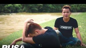 Sungguh ku percaya dengan kata katamu. Chord Kunci Gitar Dan Lirik Lagu Tak Tau Malu Atmosfera Dengarkanlah Laguku Tribun Solo