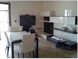 Abbiamo 12 alloggi in vendita per la tua ricerca di appartamenti ad aversa a partire da 140.000€. Appartamento Ad Aversa In Via Paolo Riverso A Caserta In Vendita