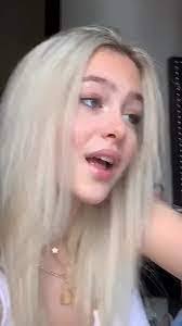 Belinda Cedillo's Instagram, Twitter & Facebook