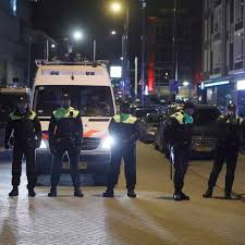 Tabelle fifa wm 2022 qualifikation g livetabelle. Turkei Niederlandisch Polizei Stoppt Konvoi Turkischer Diplomaten Der Spiegel