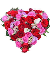 Su etsy trovi 140767 composizione floreale in vendita, e costano in. Composizione A Cuore Di Rose Rosse Rose Rosa Ochidea Rosa Calle Bianche E Fiorellini Bianchi