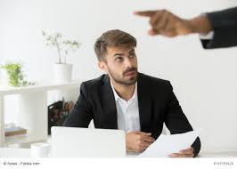 Wer selbst kündigt, hat meist bessere karten als angestellte, bei denen der vorgesetzte das beschäftigungsverhältnis beendet. Kundigungsschreiben So Formulieren Und Ubergeben Sie Es Rechtssicher