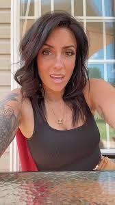 Melanie Esterline's Instagram, Twitter & Facebook