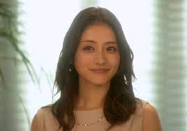 5じから9じまで 桜庭潤子 石原さとみ 石原さとみ 髪型 ミディアム パーマ 女の子モデル