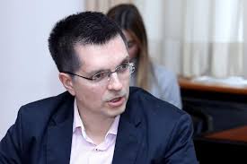 BUNJAC OPISAO SVOJU BORBU S KORONOM: 'Jezik mi bio zelen, pa crven, ružno  za vidjeti, a peče jako..'