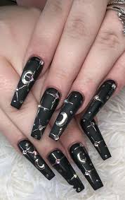 Black matte nail designs are perfect if you are a fan of experimentation. Stylish Black Nail Art Designs To Keep Your Style On Track Matte Black With Silver Chrome