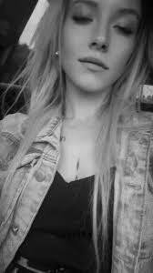 Kathryn Knuth's Instagram, Twitter & Facebook