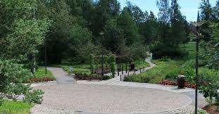 Browse our stylish furniture collections along with home accessories, lighting and much more. Thurmaninpuisto Kauniainen