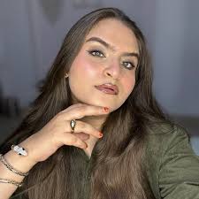 Saima Ansari Makeup & Hair Artist (@makeupbysaimafhad) • Instagram photos  and videos